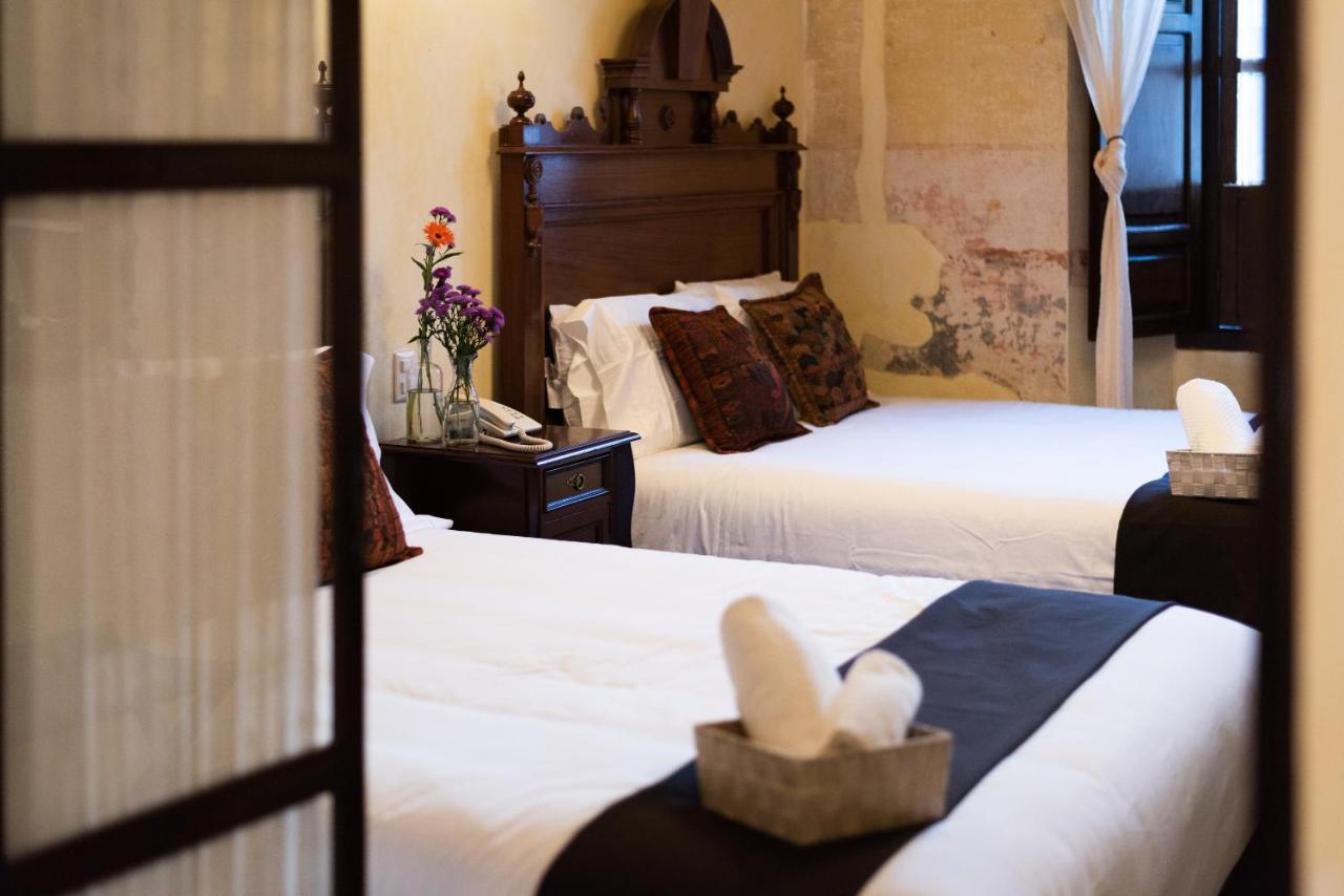 Casa Noble Hotel Antigua Bagian luar foto