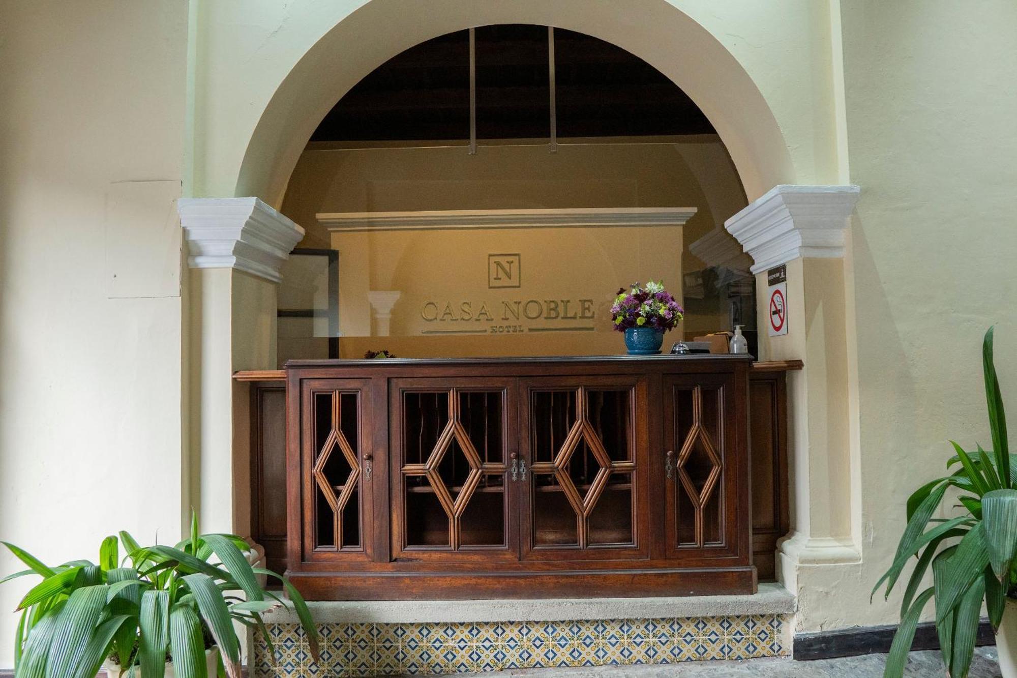 Casa Noble Hotel Antigua Bagian luar foto