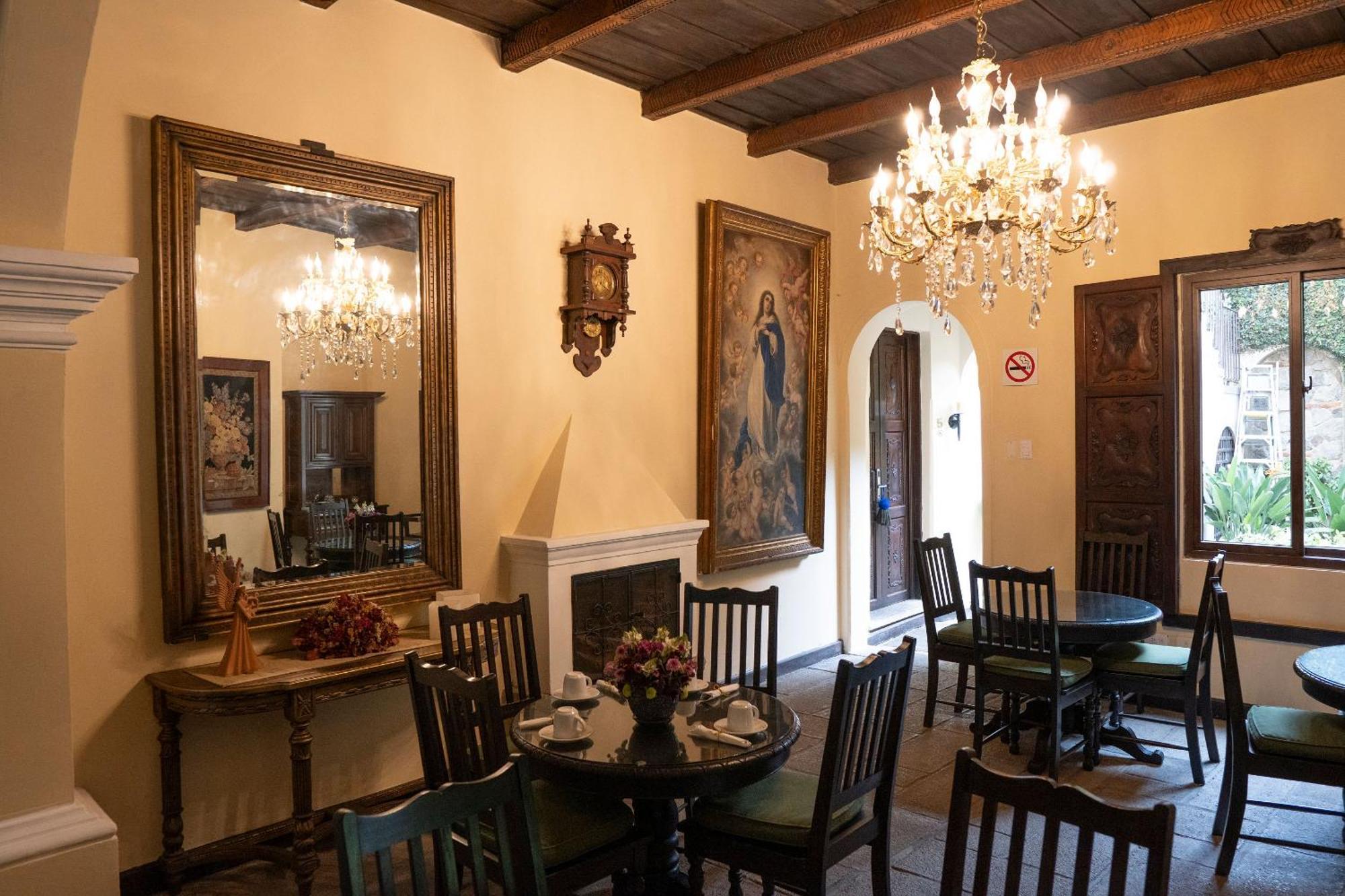 Casa Noble Hotel Antigua Bagian luar foto