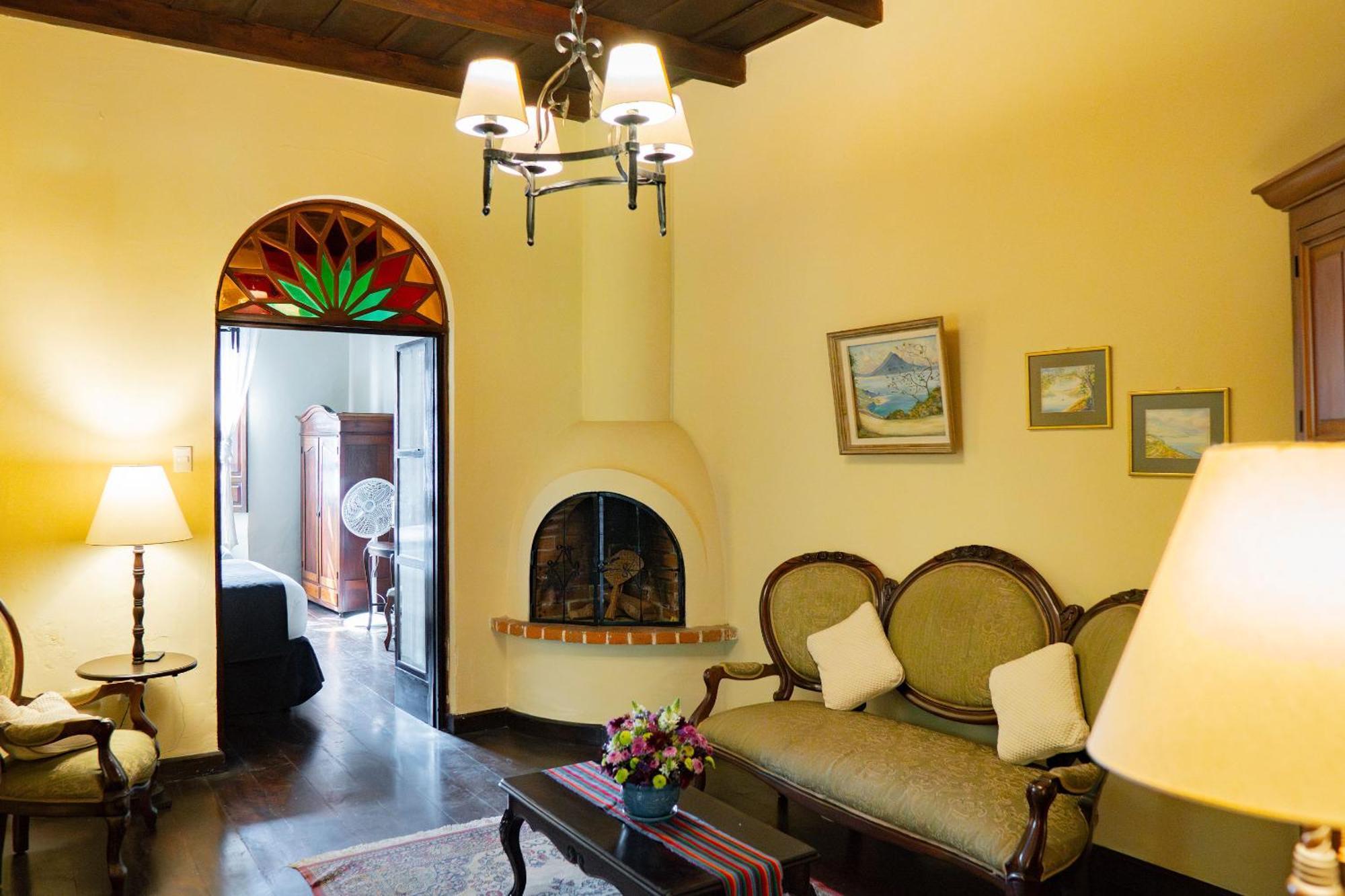 Casa Noble Hotel Antigua Bagian luar foto